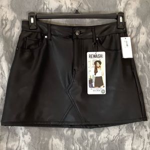 NWT Black Faux Leather Skirt Size - 27 - waist